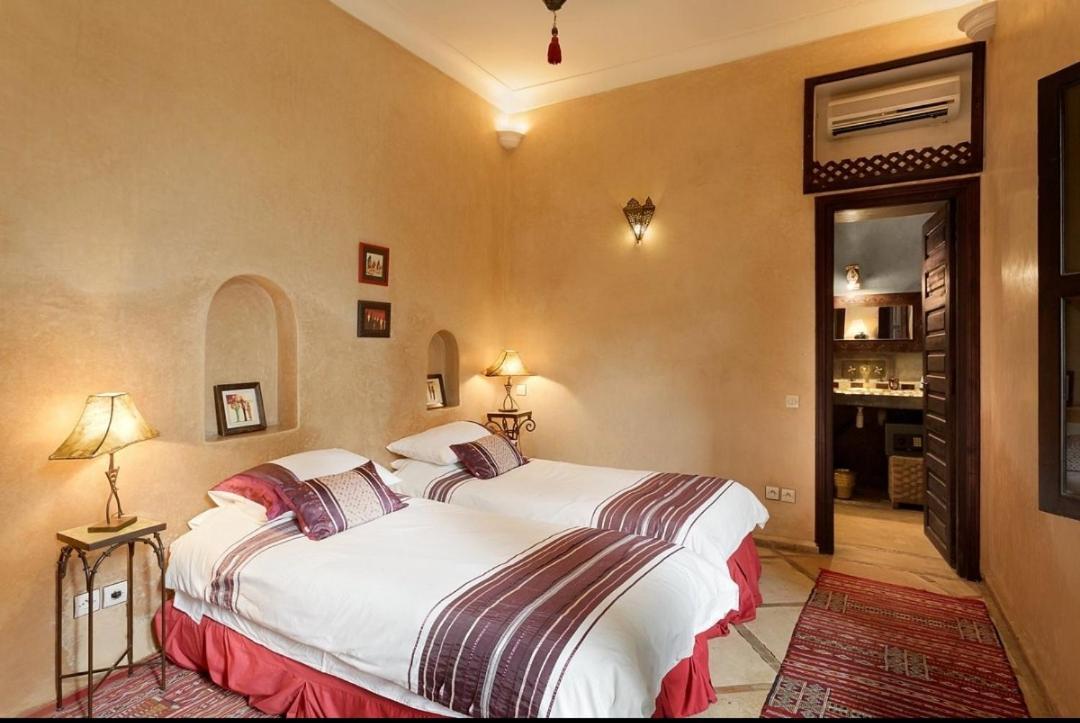 Riad Les Trois Mages Марракеш Номер фото